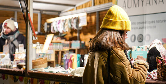 LE MARCHÉ DES LUMIÈRES