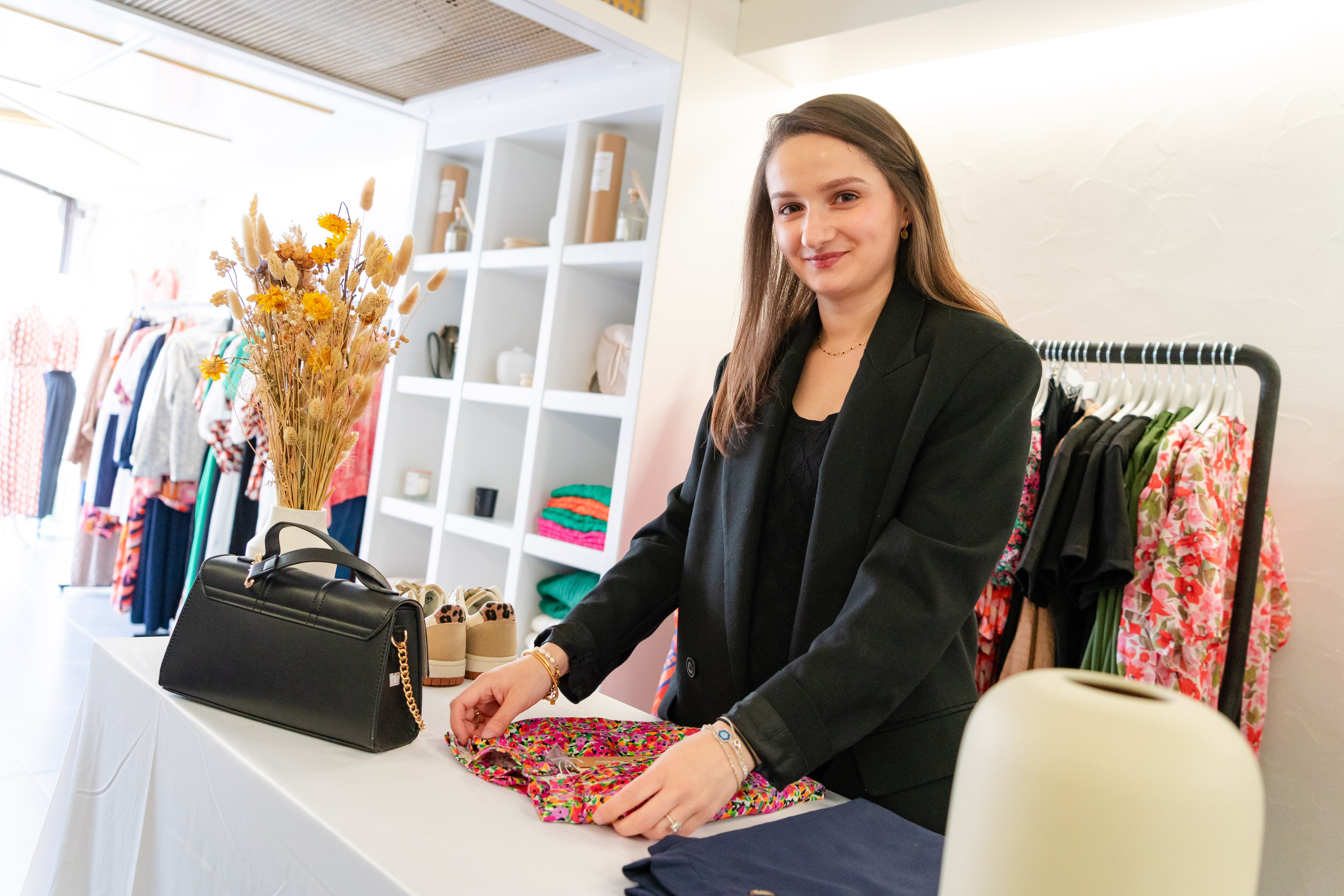 https://www.laval.fr/fileadmin/documents/DGASPA/Commerces/nouveaux_commerces/COMMERCES/ETE_2024/Zibi___Co.jpg