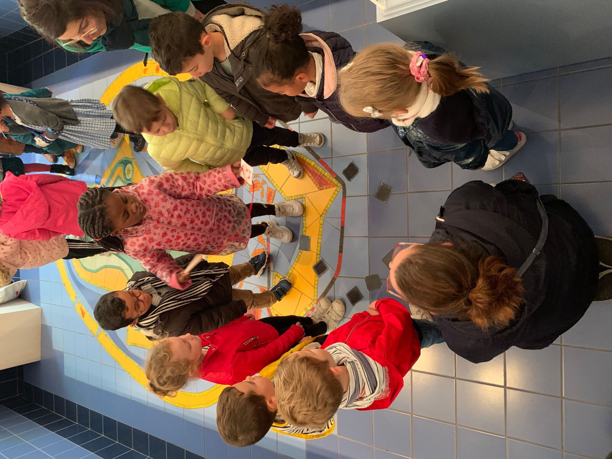 https://www.laval.fr/fileadmin/documents/EDUCATION_ARTISTIQUE_ET_CULTURELLE/3_cercle_jaune_patrimoine.jpeg